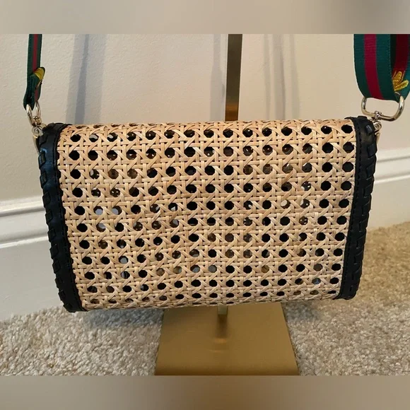 Stylish Black and Tan Woven Crossbody Bag - Picture 2 of 6